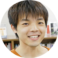 デザイナー Z　(入社3年目)