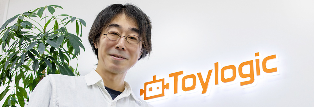 デザイナー近影02